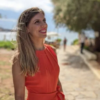 Anastasia Yvoni copy writer